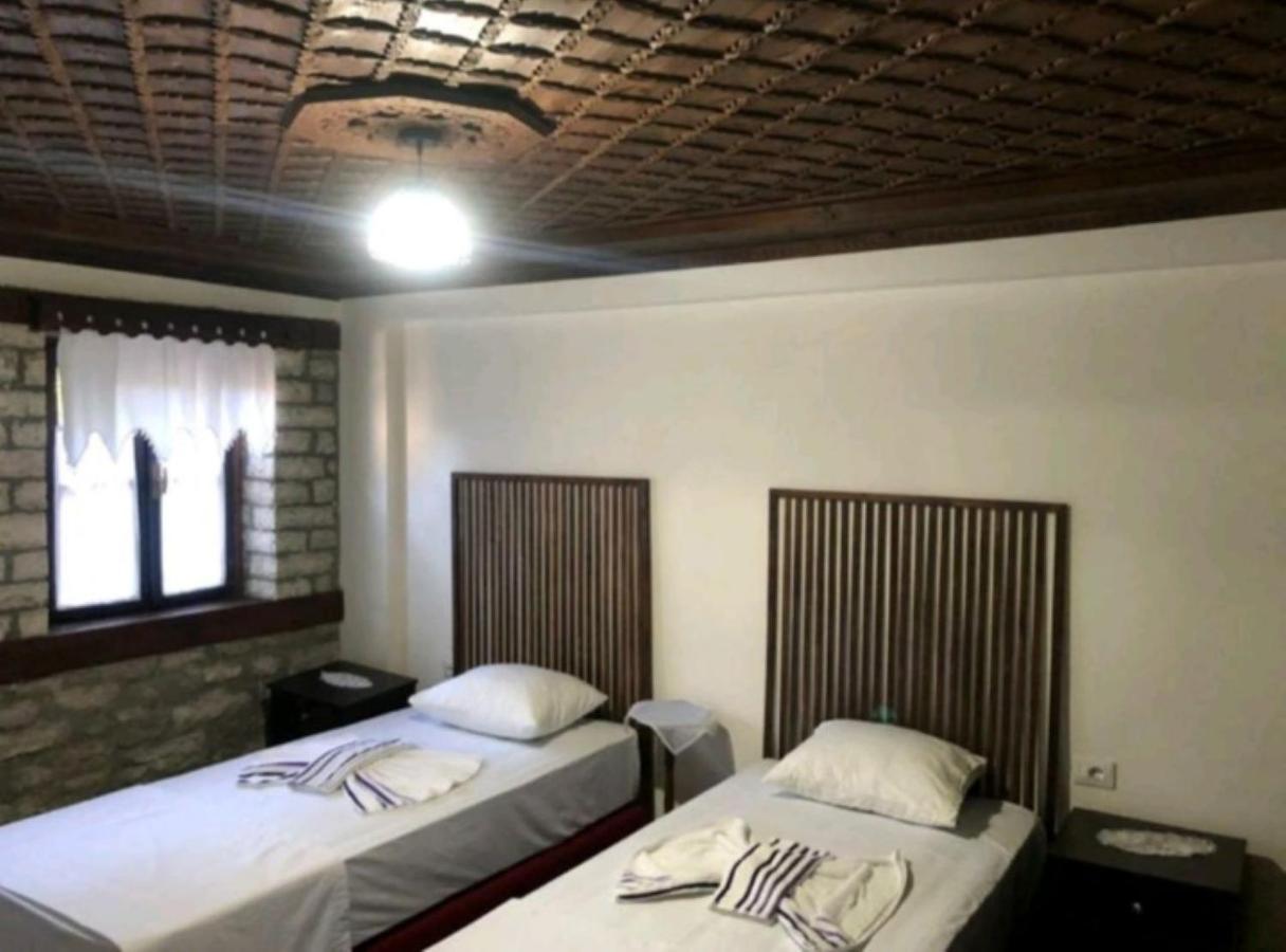 Miziriguesthouse Gjirokastër 외부 사진