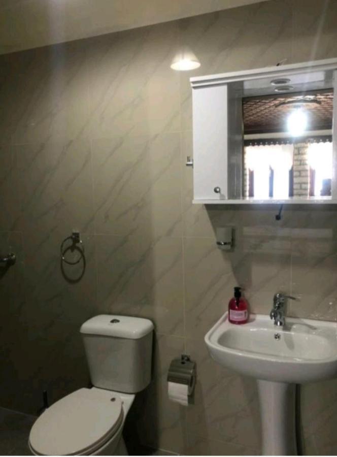 Miziriguesthouse Gjirokastër 외부 사진