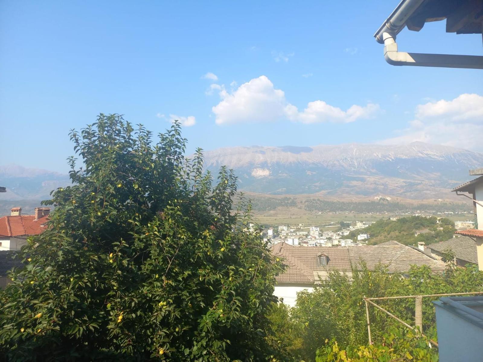 Miziriguesthouse Gjirokastër 외부 사진